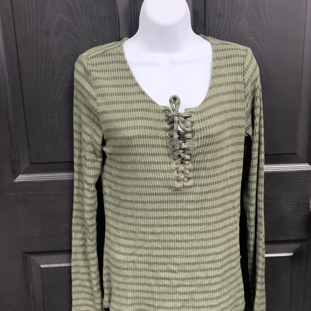 Lucky Brand top